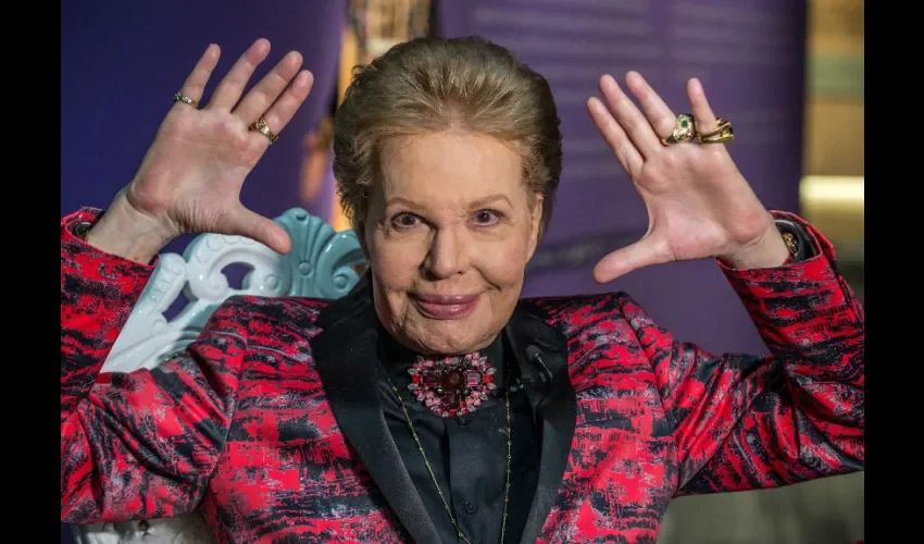 Walter Mercado. 