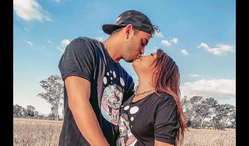 Yuliana dijo que J Balvin ha pagado sus tratamientos. Foto: Instagram